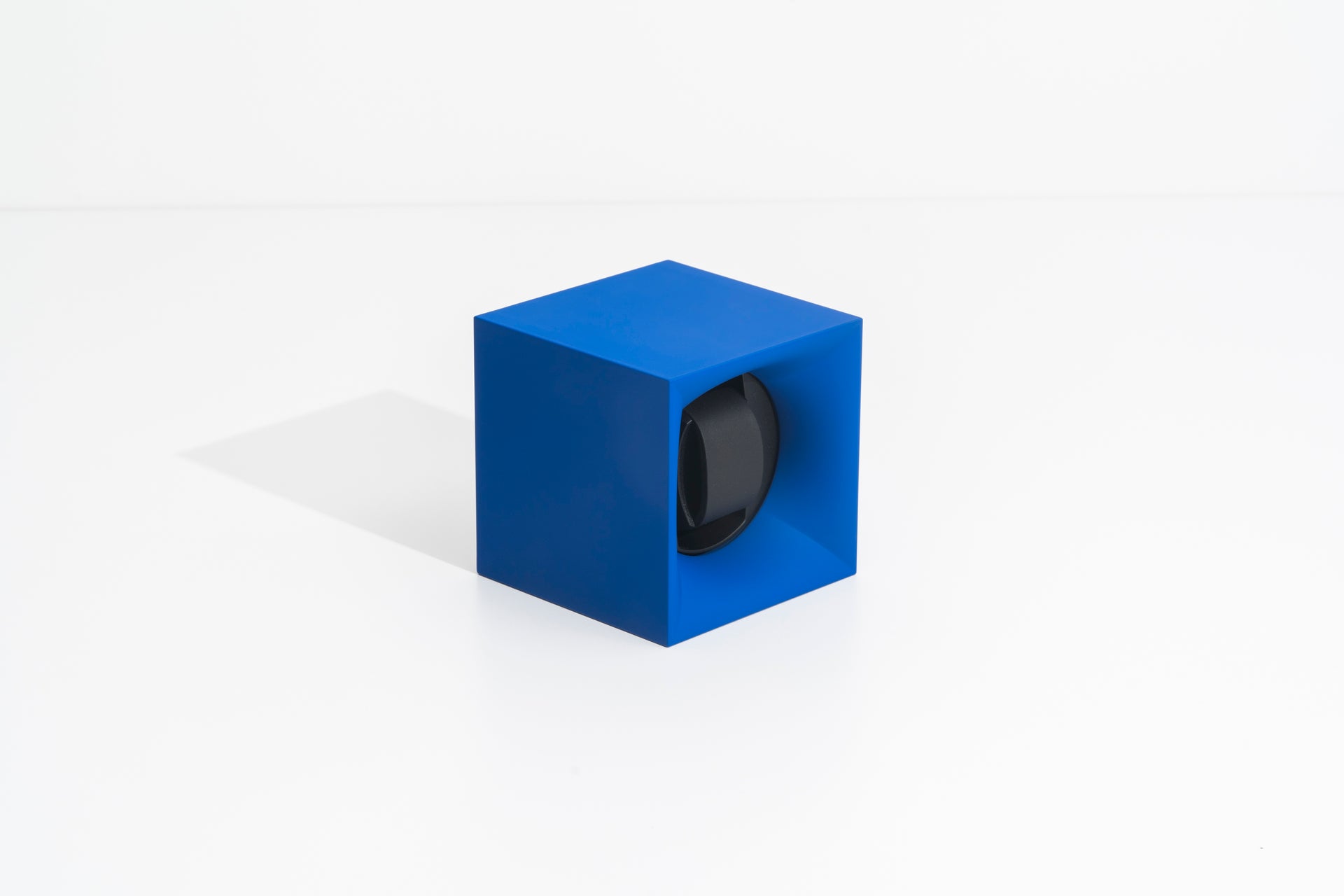Startbox Bleu : écrin rotatif pour montre automatique design