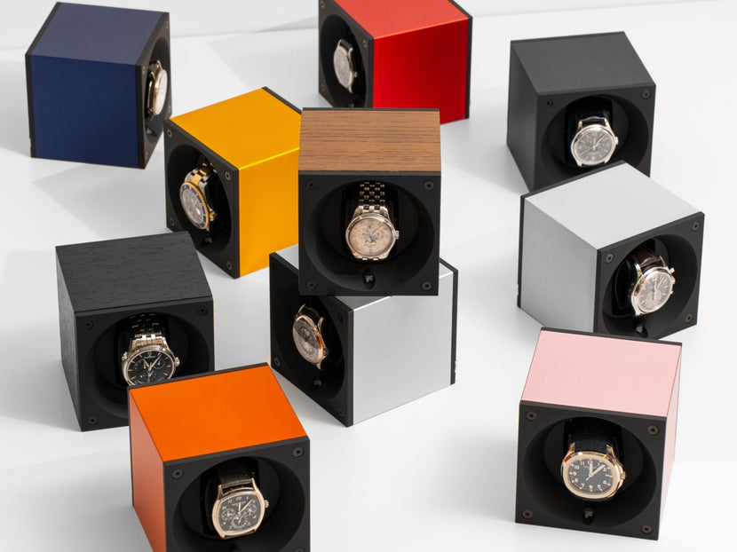 Remontoir SwissKubik : support pour montre en matière noble