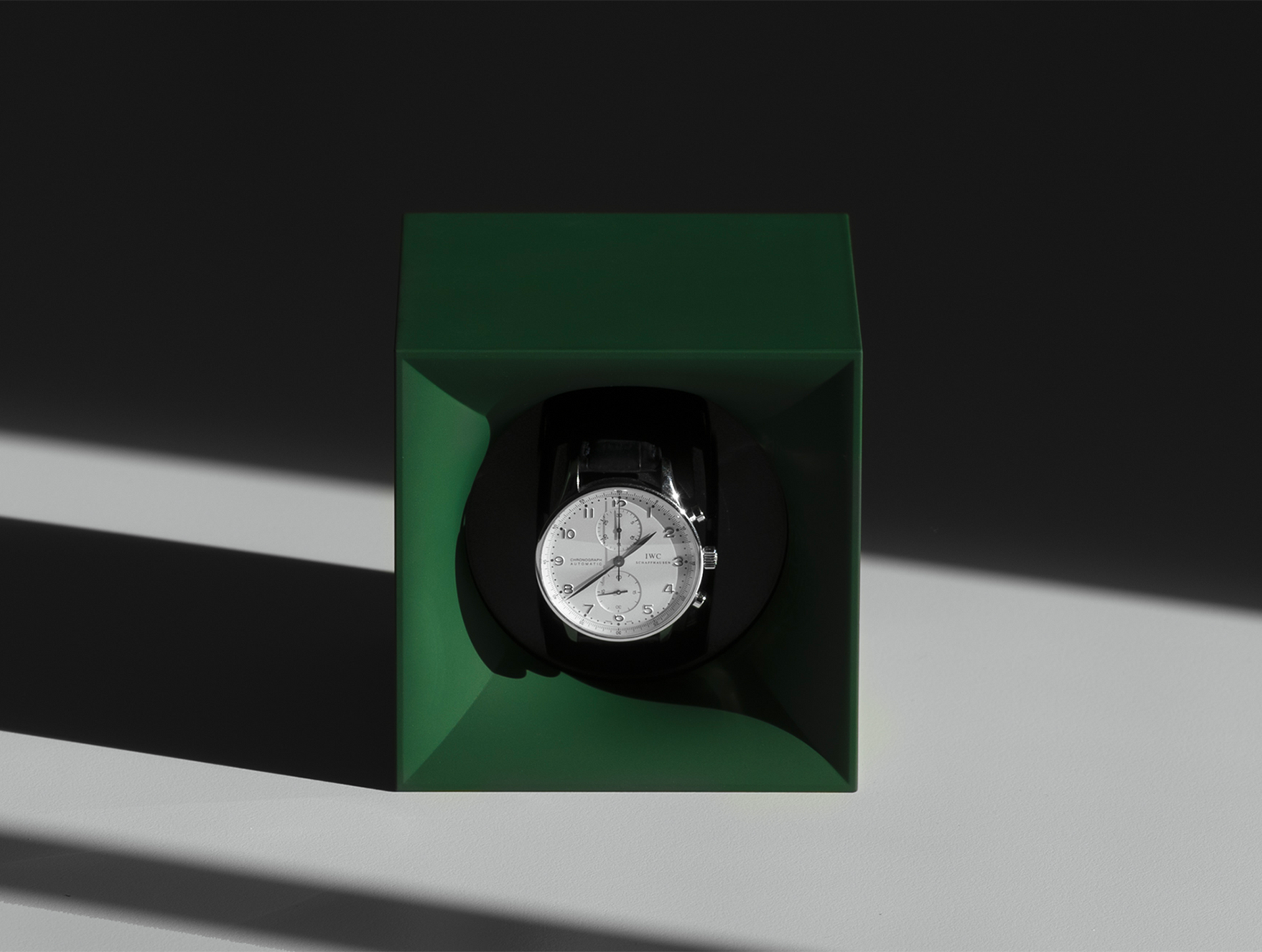 remontoir montre automatique vert